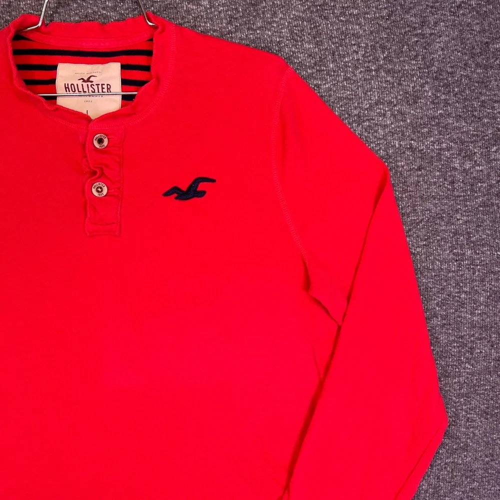 Hollister Henley Shirt Mens L Red Preppy Casual Long Sleeve Embroidered Logo Y2K